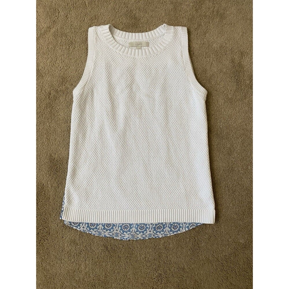 Ann Taylor LOFT White Knit Top Blue Floral Back Sleeveless Sweater Shirt Size M
